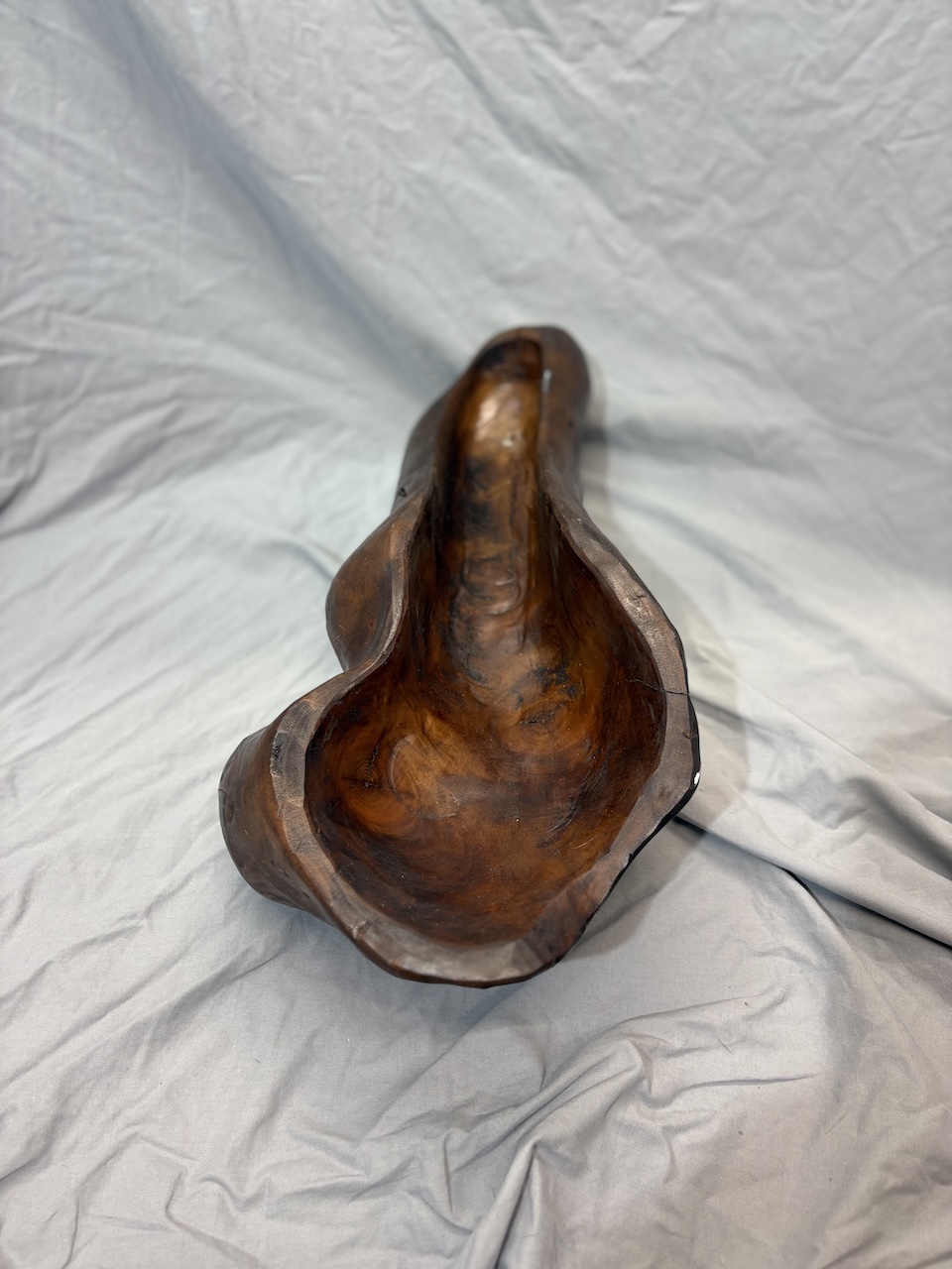 Schwere dunkle Holzschale aus Eiche, 47 cm